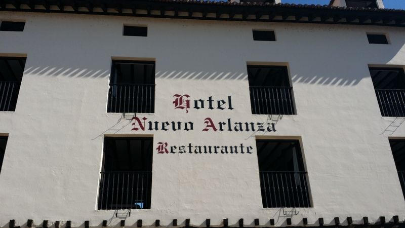 Hotel Nuevo Arlanza โกวาร์รูเบียส ภายนอก รูปภาพ