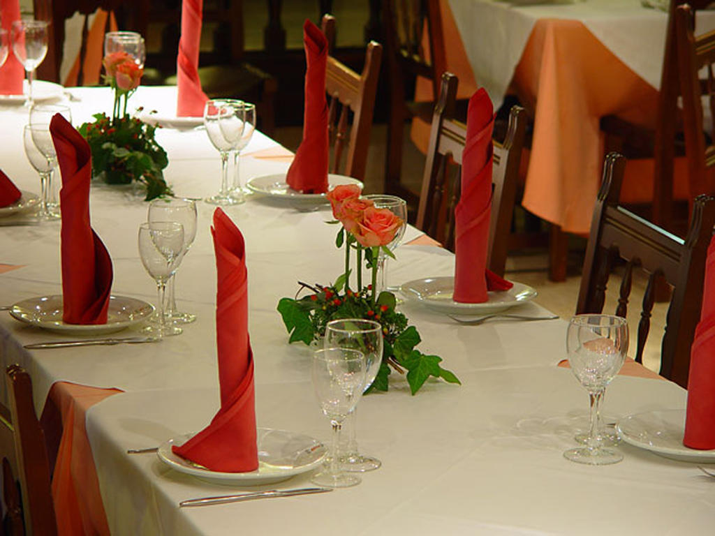 Hotel Nuevo Arlanza โกวาร์รูเบียส ภายนอก รูปภาพ